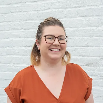 Laura Holmes