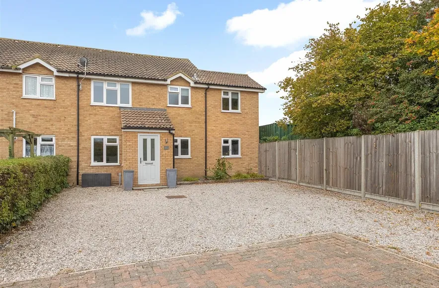 2 bedroom house for sale