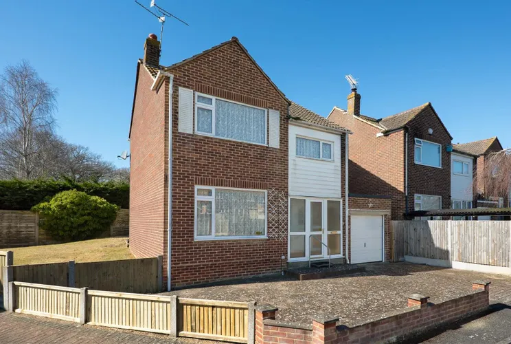 3 bedroom house for sale